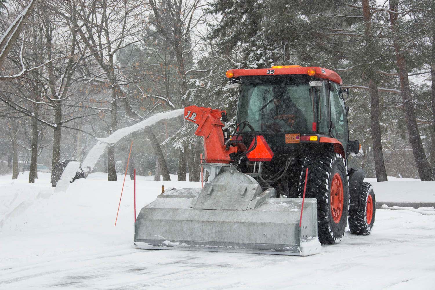 Best Snow Removal Services In Barrhaven Best In Barrhaven The Best